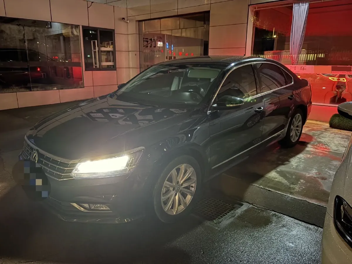 2017 Volkswagen Passat 1.4T 150HP L4 7DCT,autocango,china used car exporter,china ev exporter,chinese used car exporter,chinese used ev exporter