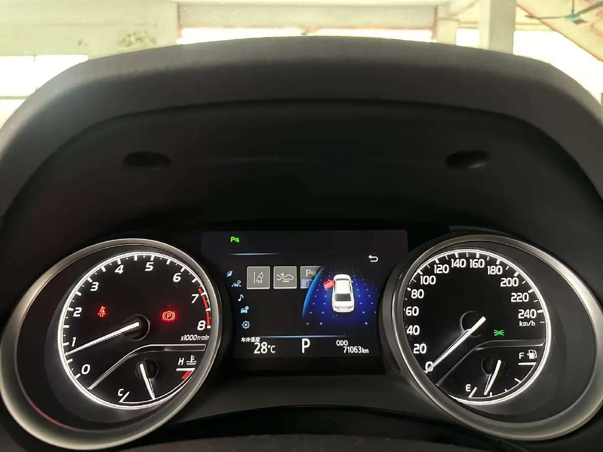 2018 Toyota Camry 2.0L 169HP L4 6AT,autocango,china used car exporter,china ev exporter,chinese used car exporter,chinese used ev exporter