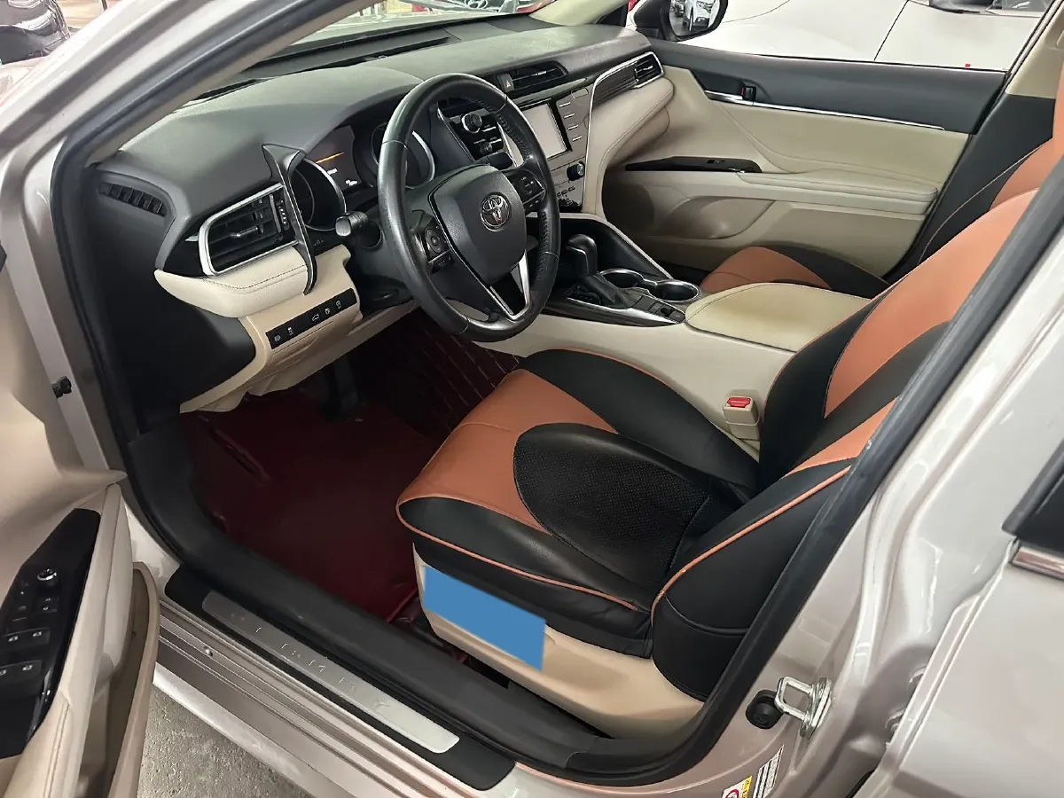 2018 Toyota Camry 2.0L 169HP L4 6AT,autocango,china used car exporter,china ev exporter,chinese used car exporter,chinese used ev exporter