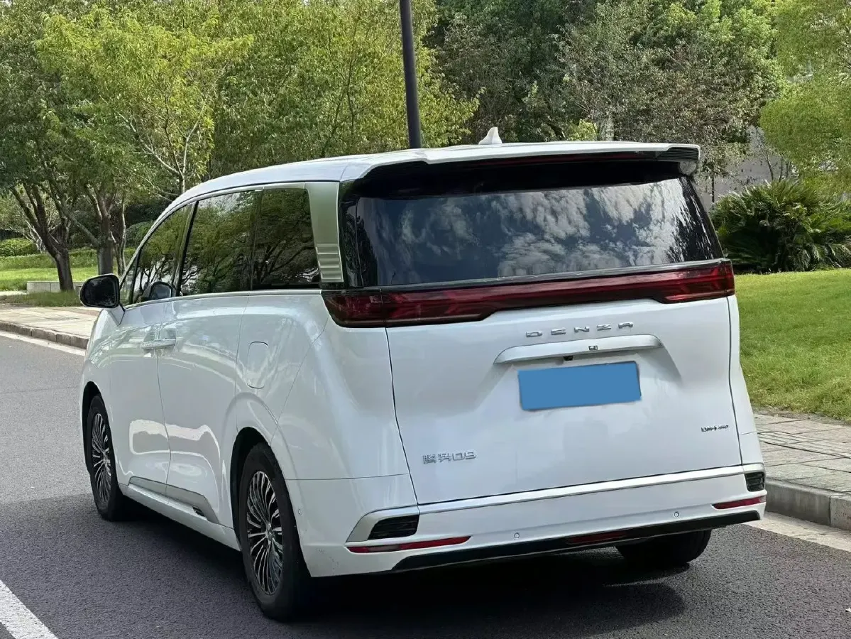 2022 Mercedes-Benz GLC Class 2.0T 197HP L4 9AT,autocango,china used car exporter,china ev exporter,chinese used car exporter,chinese used ev exporter