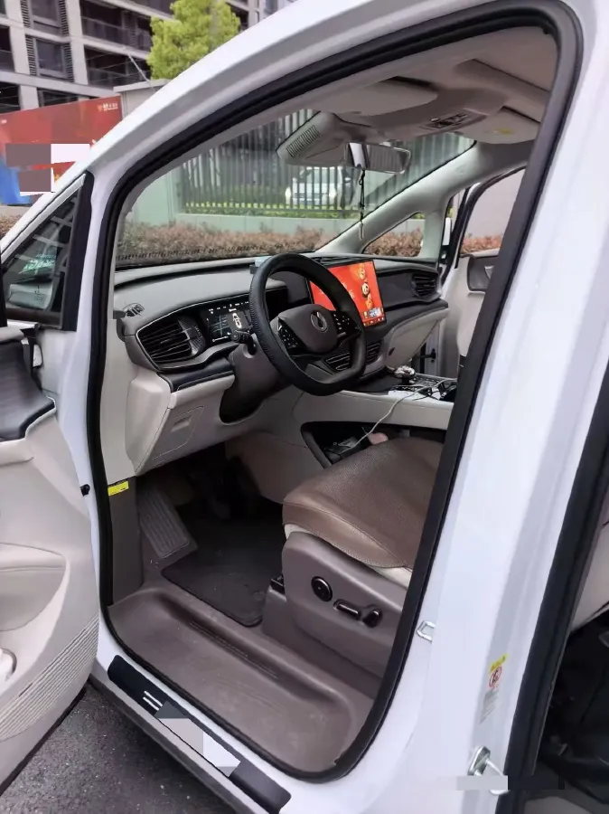 2022 Mercedes-Benz GLC Class 2.0T 197HP L4 9AT,autocango,china used car exporter,china ev exporter,chinese used car exporter,chinese used ev exporter