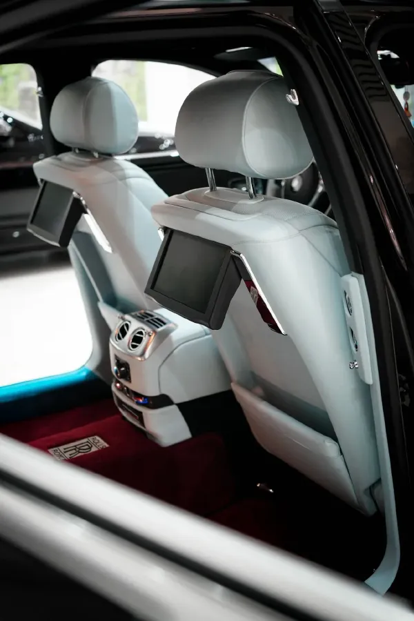 2018 Rolls-Royce Ghost 6.6T 571HP V12 8AT,autocango,china used car exporter,china ev exporter,chinese used car exporter,chinese used ev exporter