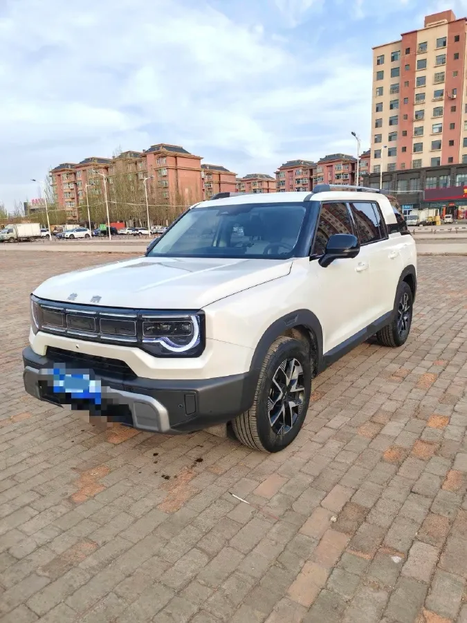 2024 Beijing BJ30 1.5T 188HP L4 7DCT,autocango,china used car exporter,china ev exporter,chinese used car exporter,chinese used ev exporter