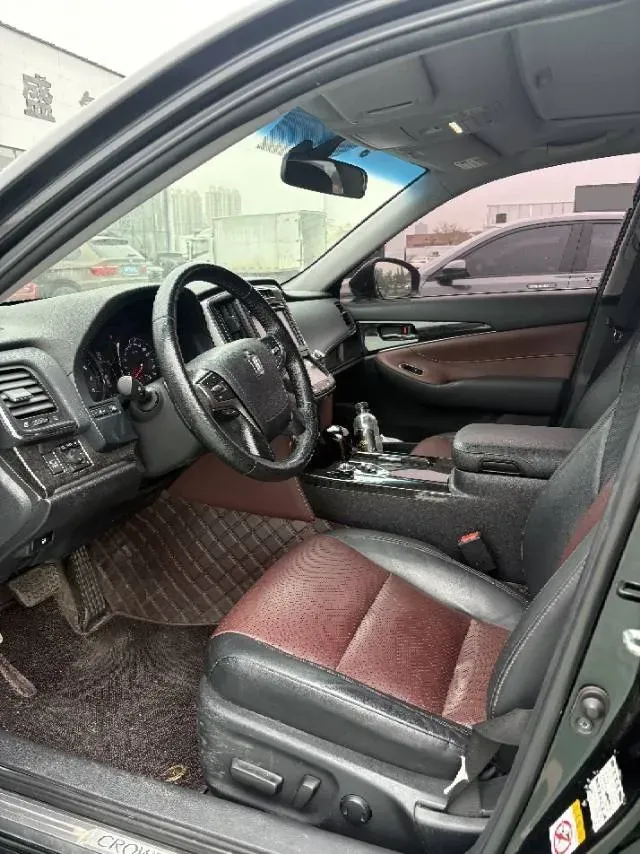 2018 Toyota Highlander 2.0T 220HP L4 6AT,autocango,china used car exporter,china ev exporter,chinese used car exporter,chinese used ev exporter