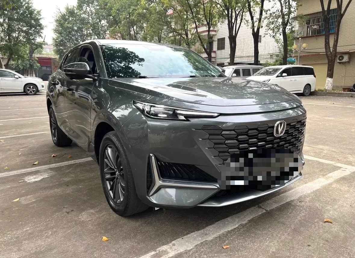 2023 ChangAn UNI-K 2.0T 233HP L4 8AT,autocango,china used car exporter,china ev exporter,chinese used car exporter,chinese used ev exporter