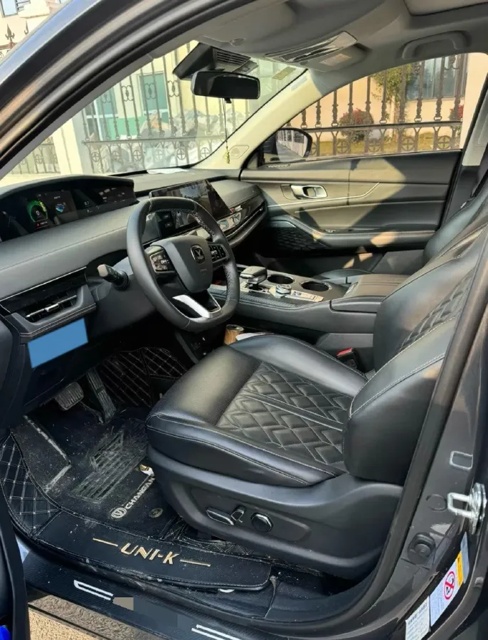 2023 ChangAn UNI-K 2.0T 233HP L4 8AT,autocango,china used car exporter,china ev exporter,chinese used car exporter,chinese used ev exporter