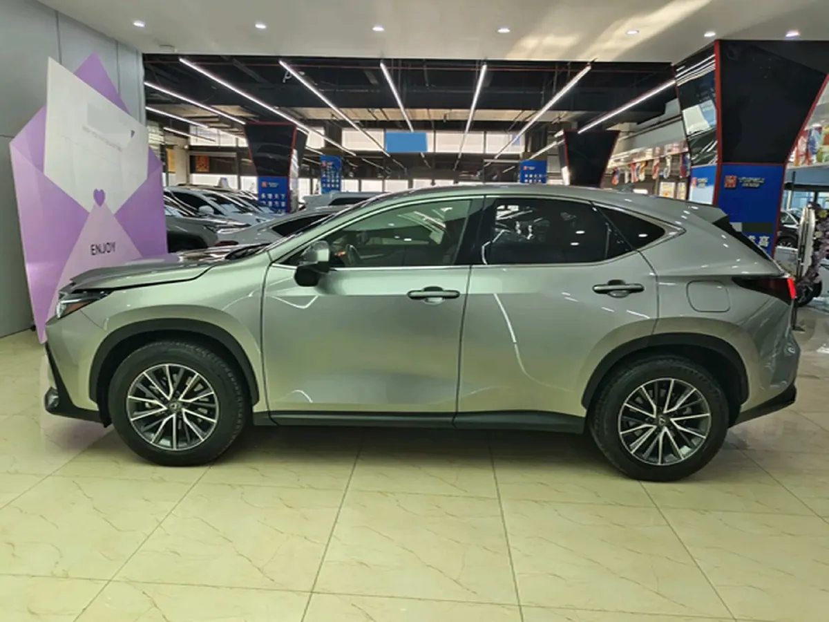 2022 Lexus NX 2.5L 205HP L4 8AT,autocango,china used car exporter,china ev exporter,chinese used car exporter,chinese used ev exporter