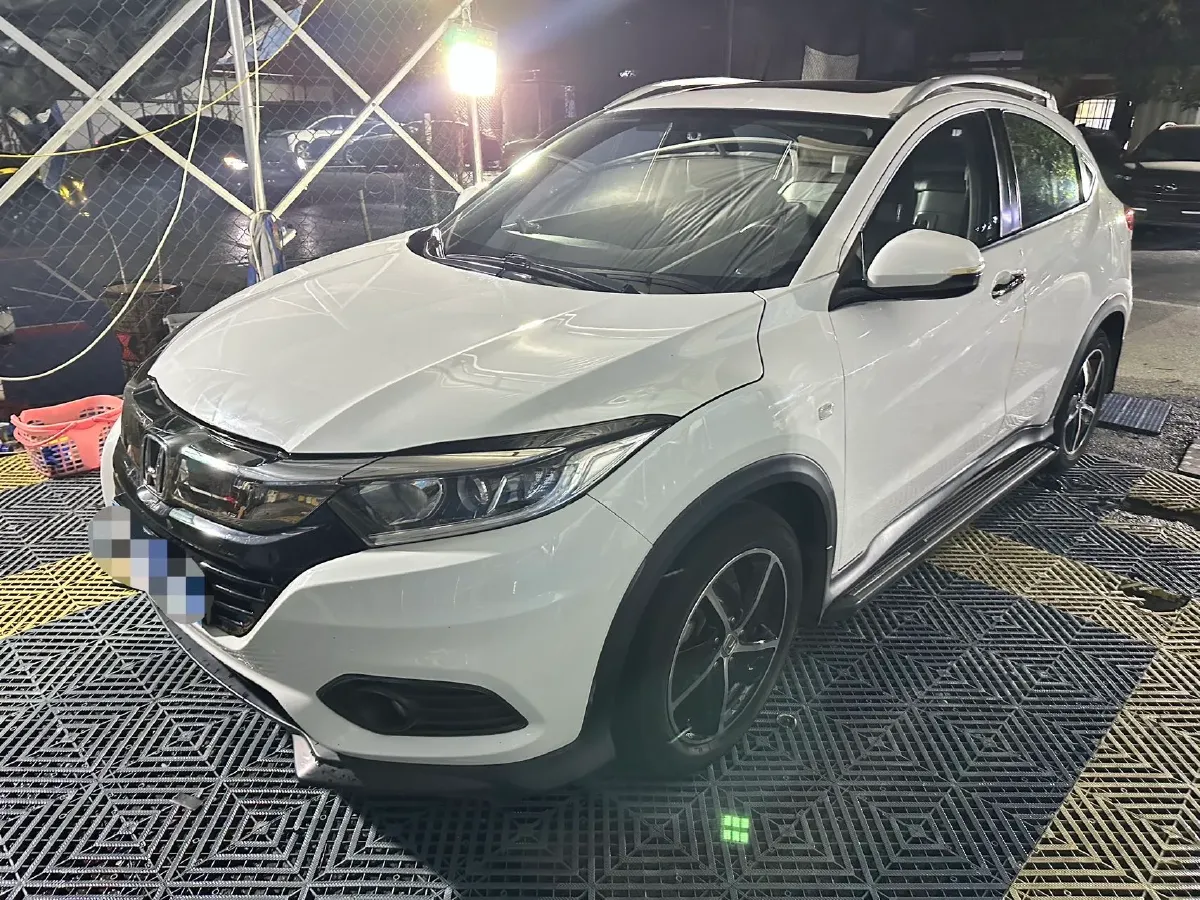 2022 Honda Vezel 1.5L 131HP L4 CVT,autocango,china used car exporter,china ev exporter,chinese used car exporter,chinese used ev exporter
