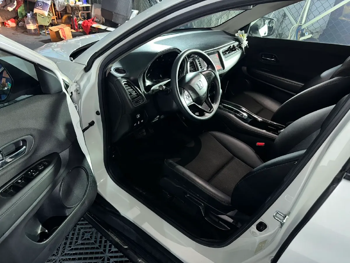 2022 Honda Vezel 1.5L 131HP L4 CVT,autocango,china used car exporter,china ev exporter,chinese used car exporter,chinese used ev exporter