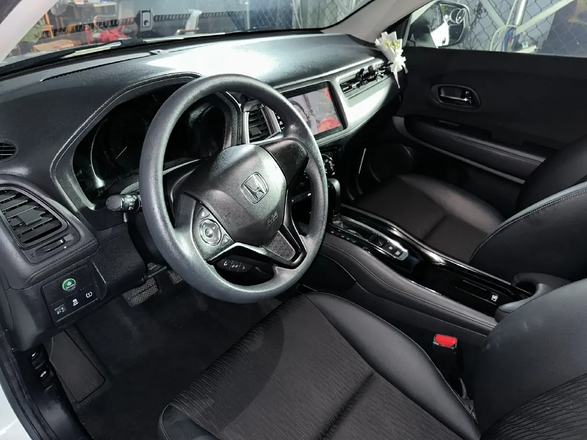 2022 Honda Vezel 1.5L 131HP L4 CVT,autocango,china used car exporter,china ev exporter,chinese used car exporter,chinese used ev exporter