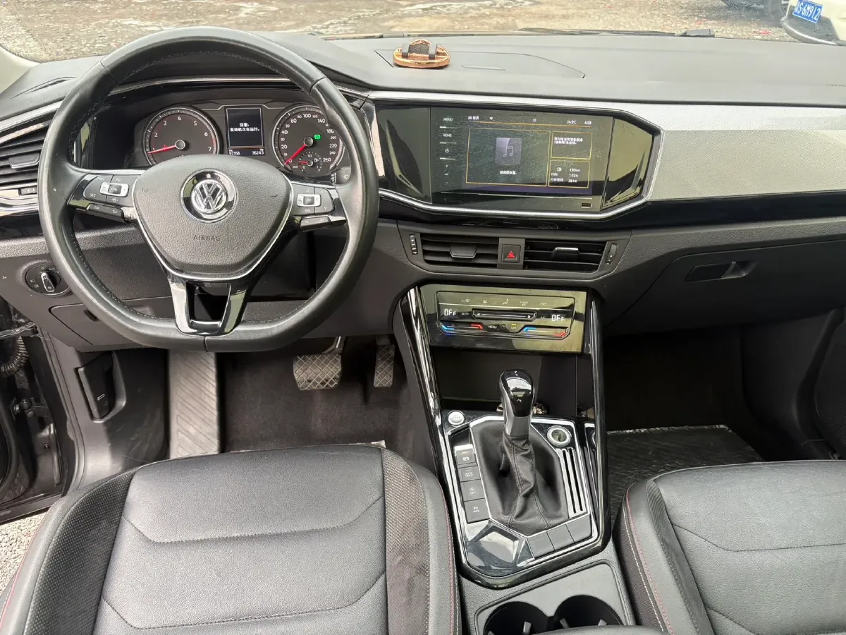 2020 Volkswagen Tayron 2.0T 186HP L4 7DCT,autocango,china used car exporter,china ev exporter,chinese used car exporter,chinese used ev exporter