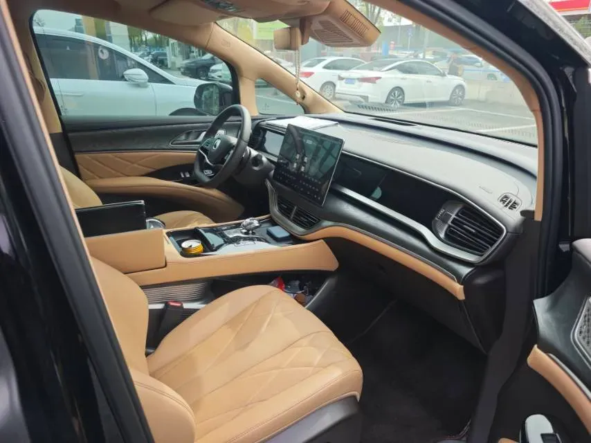 2025 Denza D9 1.5T 156HP L4 E-CVT PHEV 40KWH,autocango,china used car exporter,china ev exporter,chinese used car exporter,chinese used ev exporter