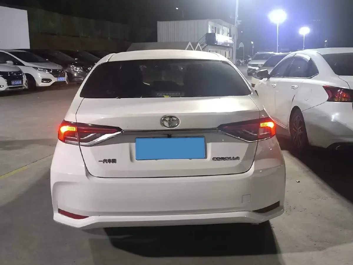 2021 Toyota Corolla 1.2T 116HP L4 CVT,autocango,china used car exporter,china ev exporter,chinese used car exporter,chinese used ev exporter