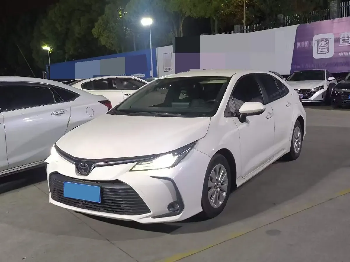 2021 Toyota Corolla 1.2T 116HP L4 CVT,autocango,china used car exporter,china ev exporter,chinese used car exporter,chinese used ev exporter