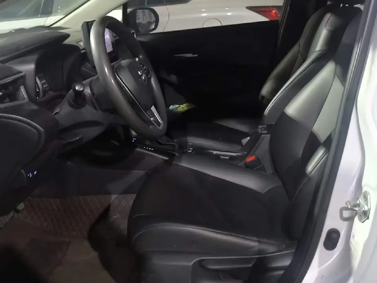 2021 Toyota Corolla 1.2T 116HP L4 CVT,autocango,china used car exporter,china ev exporter,chinese used car exporter,chinese used ev exporter