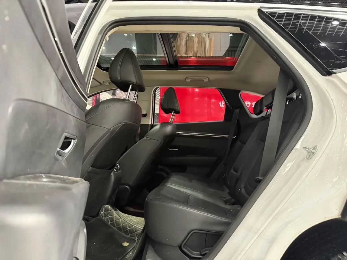 2023 Hyundai Tucson 1.5T 200HP L4 8AT,autocango,china used car exporter,china ev exporter,chinese used car exporter,chinese used ev exporter