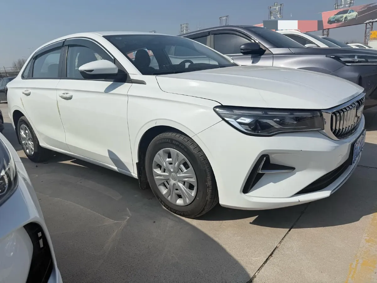 2025 Geely Emgrand 1.5L 127HP L4 5MT,autocango,china used car exporter,china ev exporter,chinese used car exporter,chinese used ev exporter