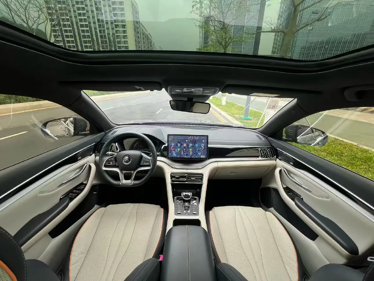 2022 Ruichi Auto EC35 BEV 82HP BEV 36.288KWH,autocango,china used car exporter,china ev exporter,chinese used car exporter,chinese used ev exporter