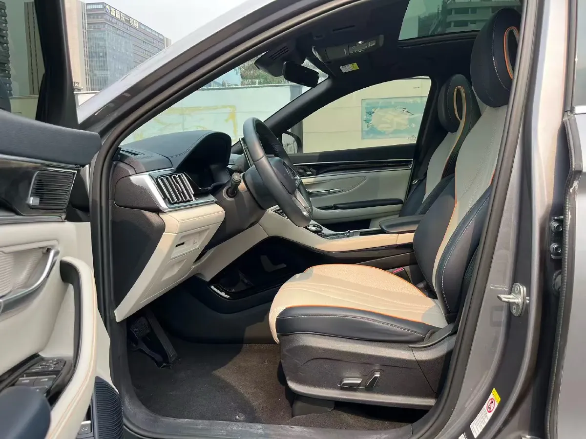 2022 Ruichi Auto EC35 BEV 82HP BEV 36.288KWH,autocango,china used car exporter,china ev exporter,chinese used car exporter,chinese used ev exporter