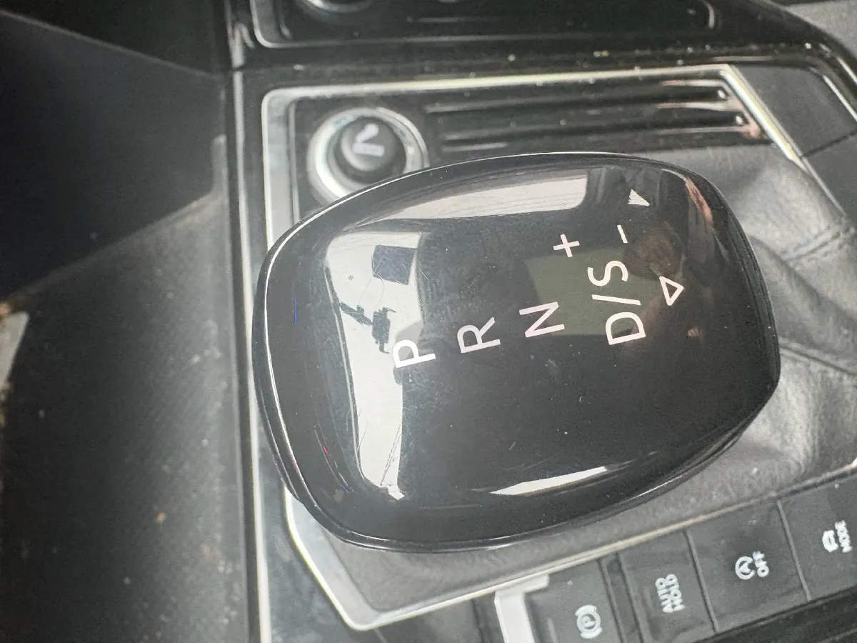 2020 Volkswagen Tayron 2.0T 186HP L4 7DCT,autocango,china used car exporter,china ev exporter,chinese used car exporter,chinese used ev exporter