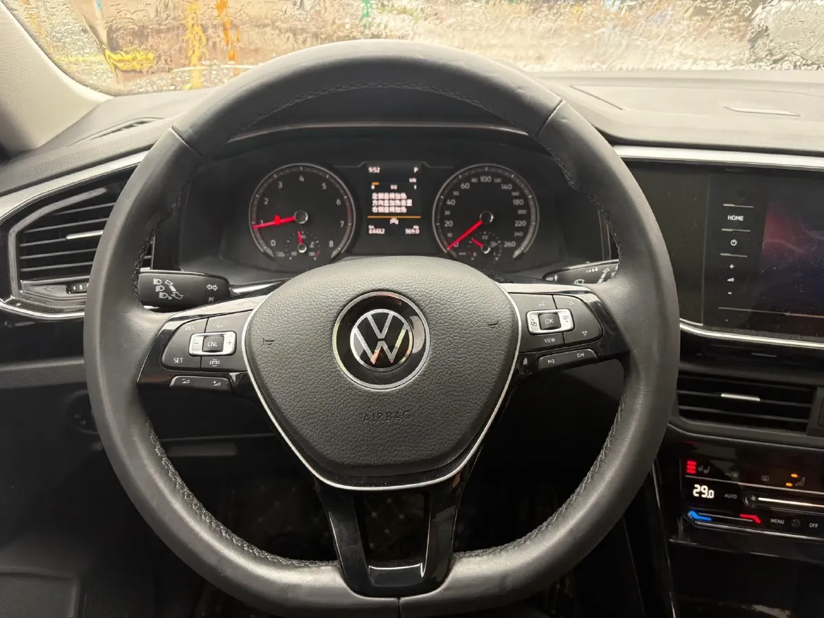 2020 Volkswagen Tayron 2.0T 186HP L4 7DCT,autocango,china used car exporter,china ev exporter,chinese used car exporter,chinese used ev exporter