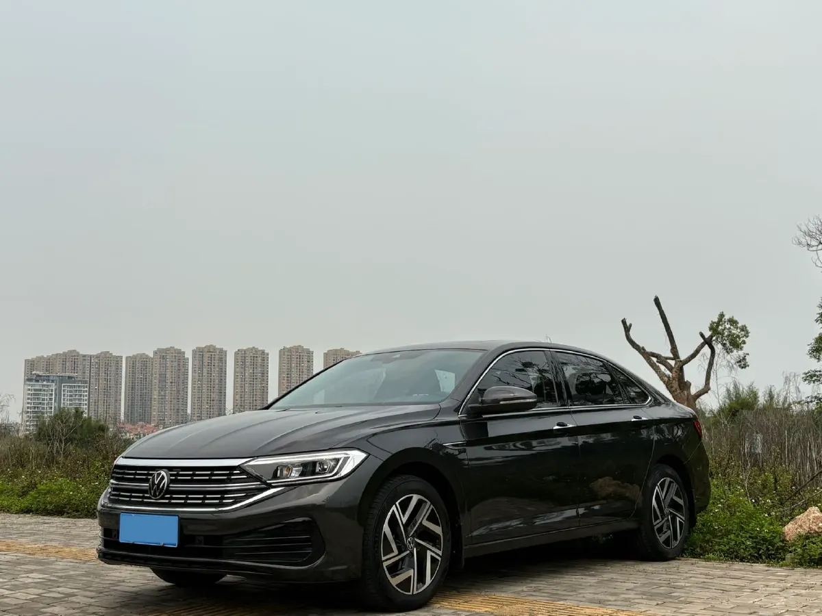 2023 Volkswagen Sagitar 1.5T 160HP L4 7DCT,autocango,china used car exporter,china ev exporter,chinese used car exporter,chinese used ev exporter