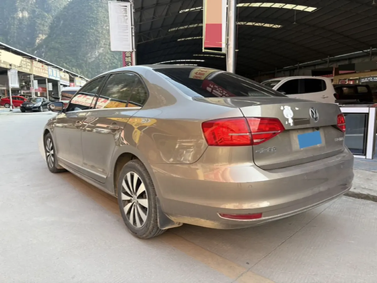 2017 Volkswagen Sagitar 1.6L 110HP L4 6AT,autocango,china used car exporter,china ev exporter,chinese used car exporter,chinese used ev exporter