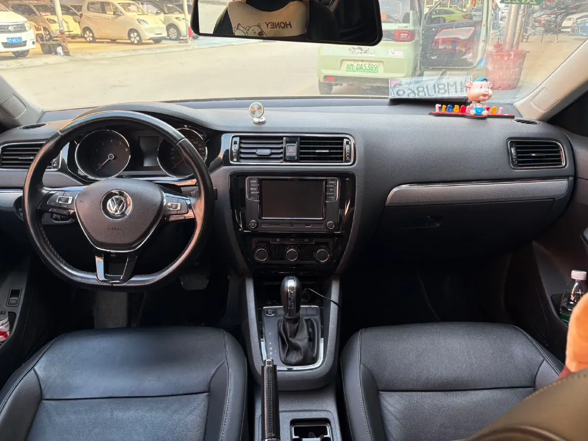 2017 Volkswagen Sagitar 1.6L 110HP L4 6AT,autocango,china used car exporter,china ev exporter,chinese used car exporter,chinese used ev exporter