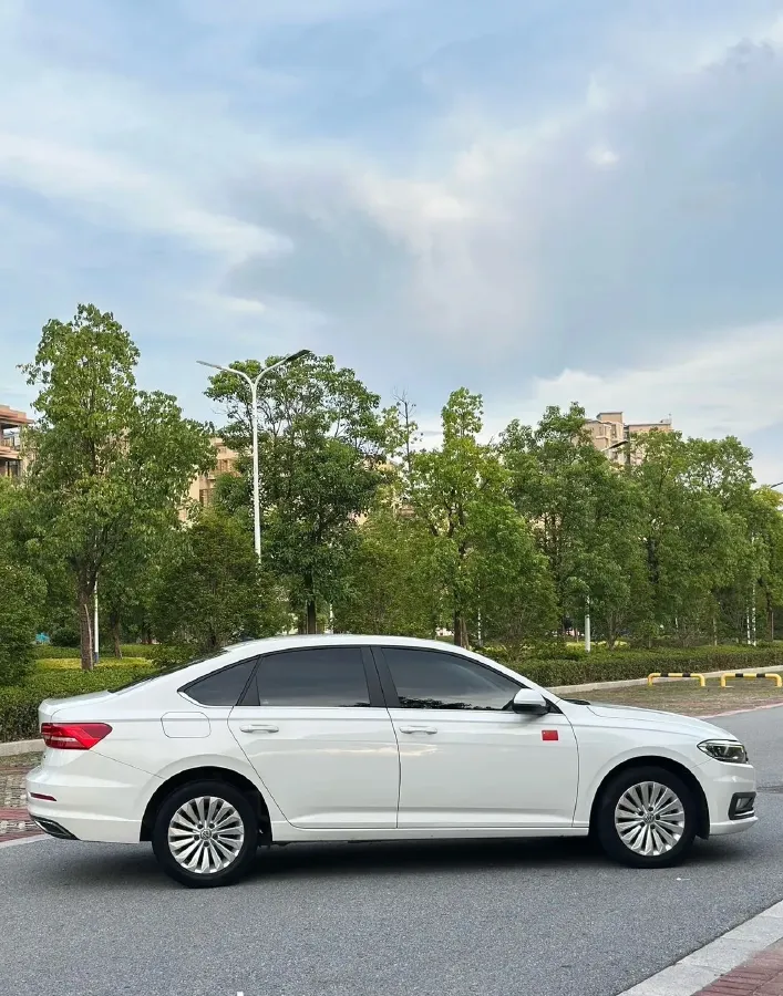 2019 Volkswagen Lavida 1.5L 113HP L4 6AT,autocango,china used car exporter,china ev exporter,chinese used car exporter,chinese used ev exporter