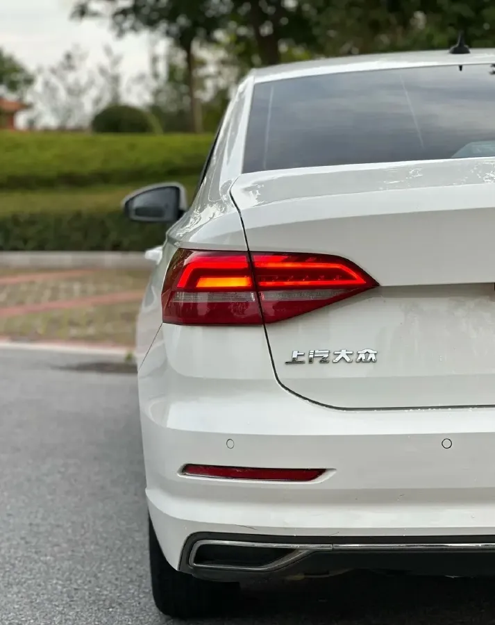 2019 Volkswagen Lavida 1.5L 113HP L4 6AT,autocango,china used car exporter,china ev exporter,chinese used car exporter,chinese used ev exporter