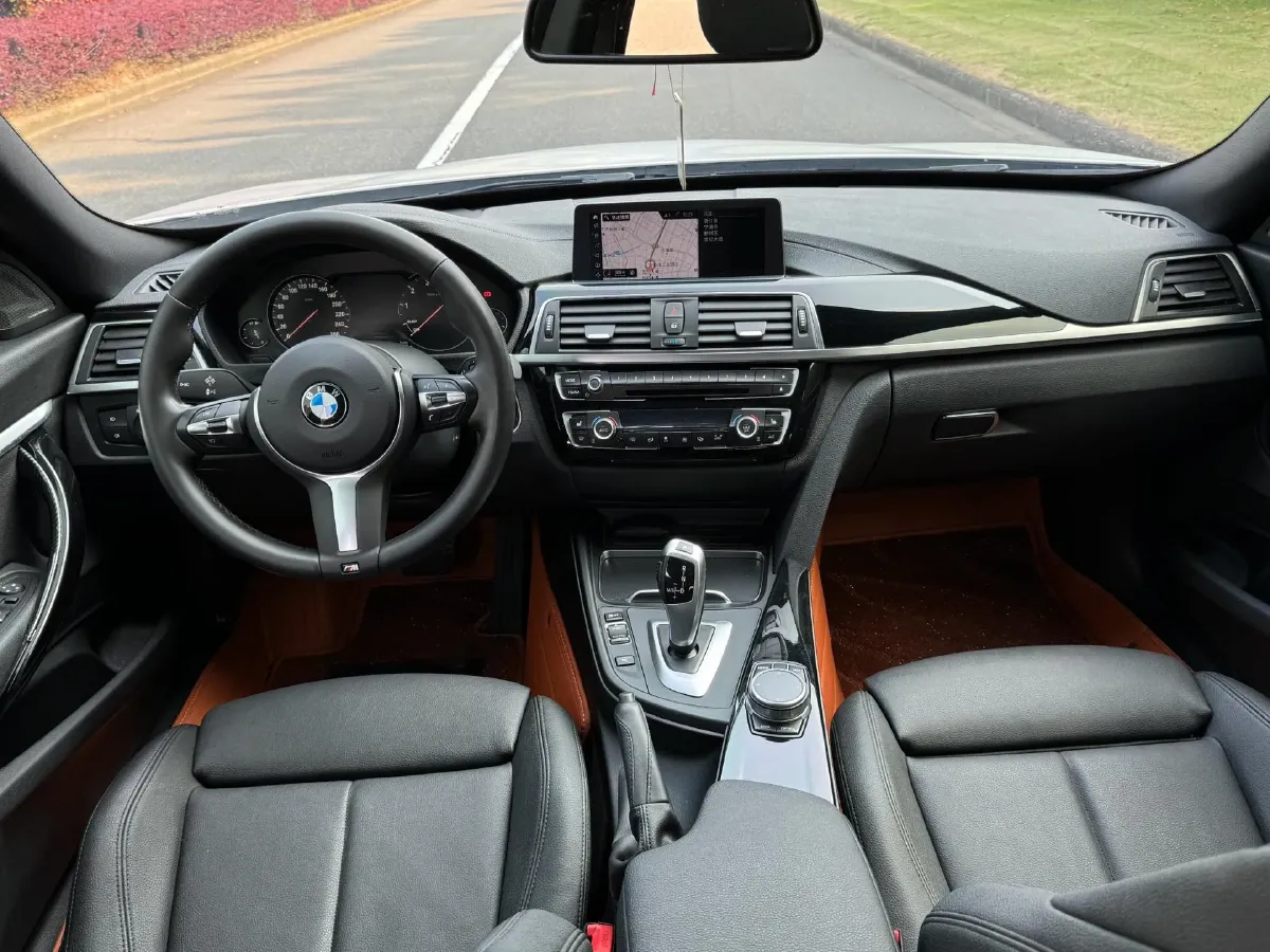 2020 BMW 3 Series GT 2.0T 184HP L4 8AT,autocango,china used car exporter,china ev exporter,chinese used car exporter,chinese used ev exporter