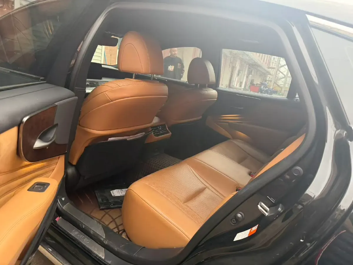 2021 Lexus LS 3.5L 299HP V6 E-CVT Hybrid,autocango,china used car exporter,china ev exporter,chinese used car exporter,chinese used ev exporter