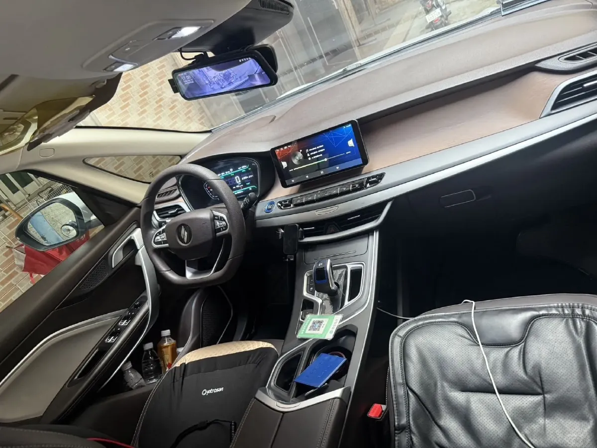 2025 Livan 8 BEV 68.03KWH,autocango,china used car exporter,china ev exporter,chinese used car exporter,chinese used ev exporter