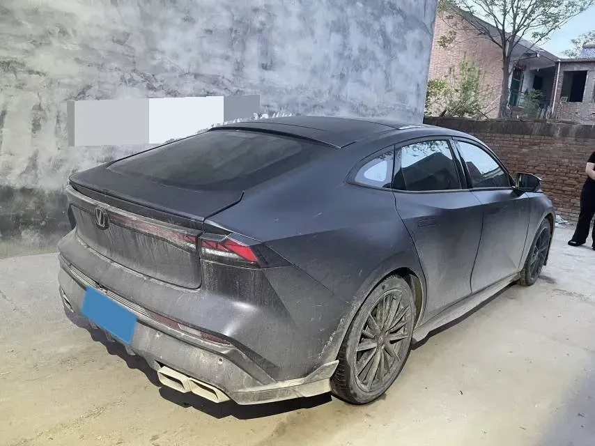 2024 ChangAn UNI-V 1.5T 188HP L4 7DCT,autocango,china used car exporter,china ev exporter,chinese used car exporter,chinese used ev exporter