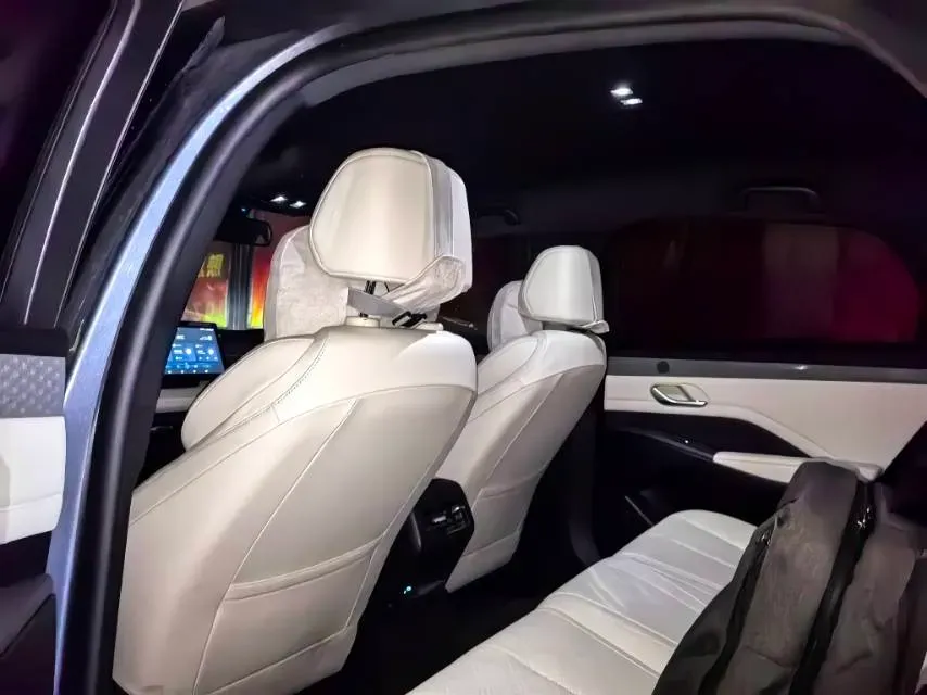 2025 BYD Qin Plus 1.5L 101HP L4 E-CVT PHEV 7.68KWH,autocango,china used car exporter,china ev exporter,chinese used car exporter,chinese used ev exporter