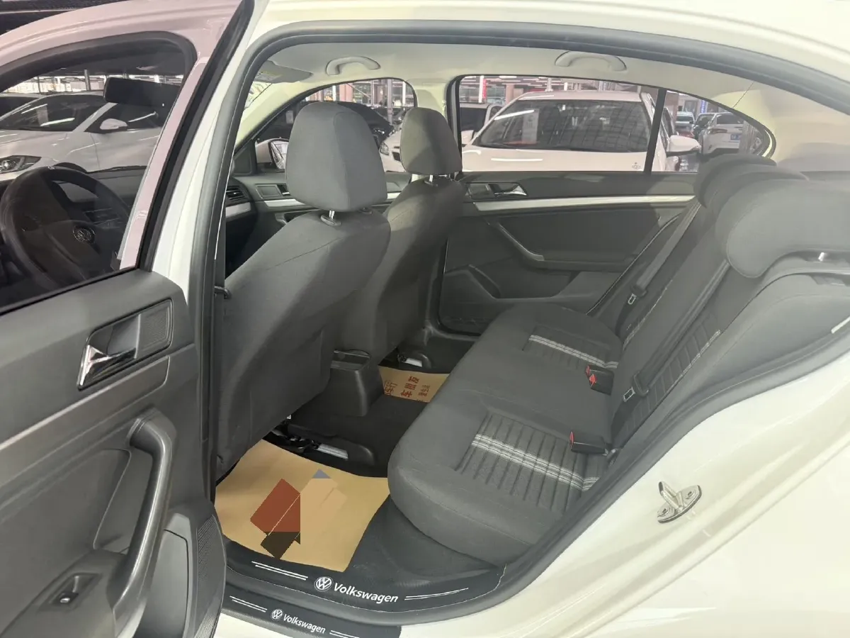 2019 ChangAn Eado XT 1.6L 128HP L4 6AT,autocango,china used car exporter,china ev exporter,chinese used car exporter,chinese used ev exporter