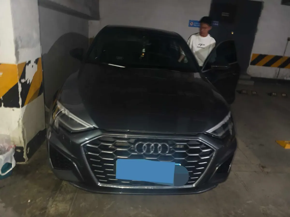 2024 Audi A3 1.4T 150HP L4 7DCT,autocango,china used car exporter,china ev exporter,chinese used car exporter,chinese used ev exporter