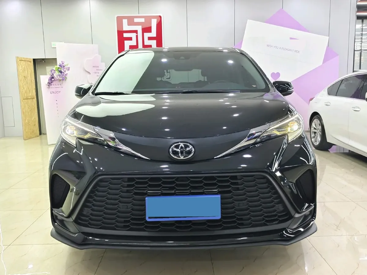 2024 Toyota Granvia 2.5L 189HP L4 E-CVT Hybrid,autocango,china used car exporter,china ev exporter,chinese used car exporter,chinese used ev exporter