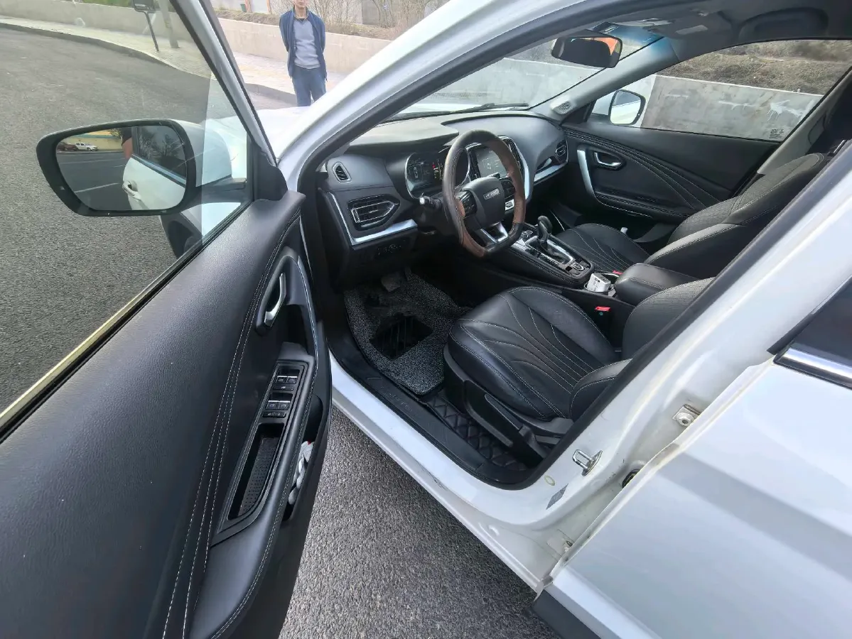 2018 Roewe 360 1.5L 116HP L4 4AT,autocango,china used car exporter,china ev exporter,chinese used car exporter,chinese used ev exporter