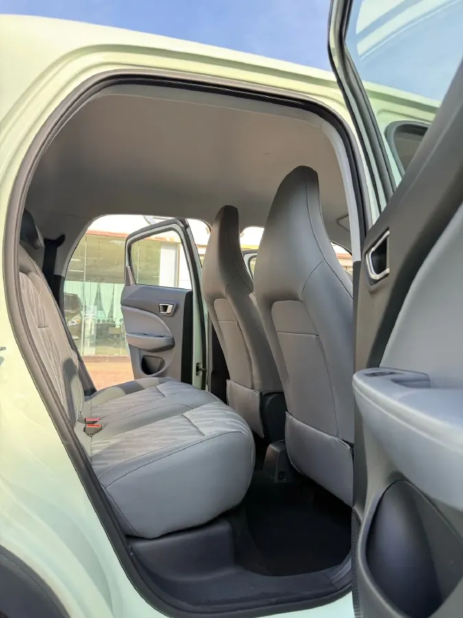 2025 Leapmotor T03 BEV 41.3KWH,autocango,china used car exporter,china ev exporter,chinese used car exporter,chinese used ev exporter