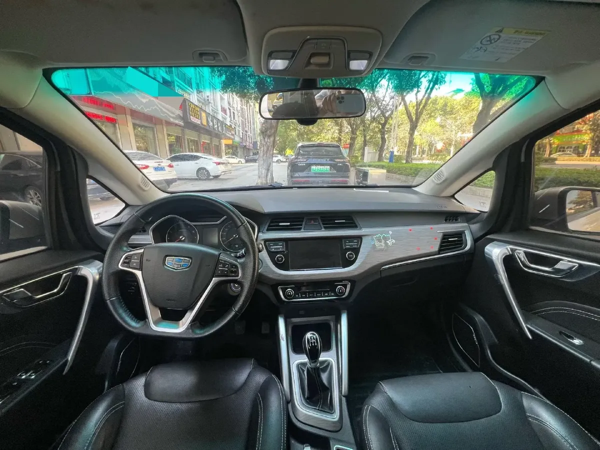 2017 Geely Vision X3 1.5L 102HP L4 5MT,autocango,china used car exporter,china ev exporter,chinese used car exporter,chinese used ev exporter