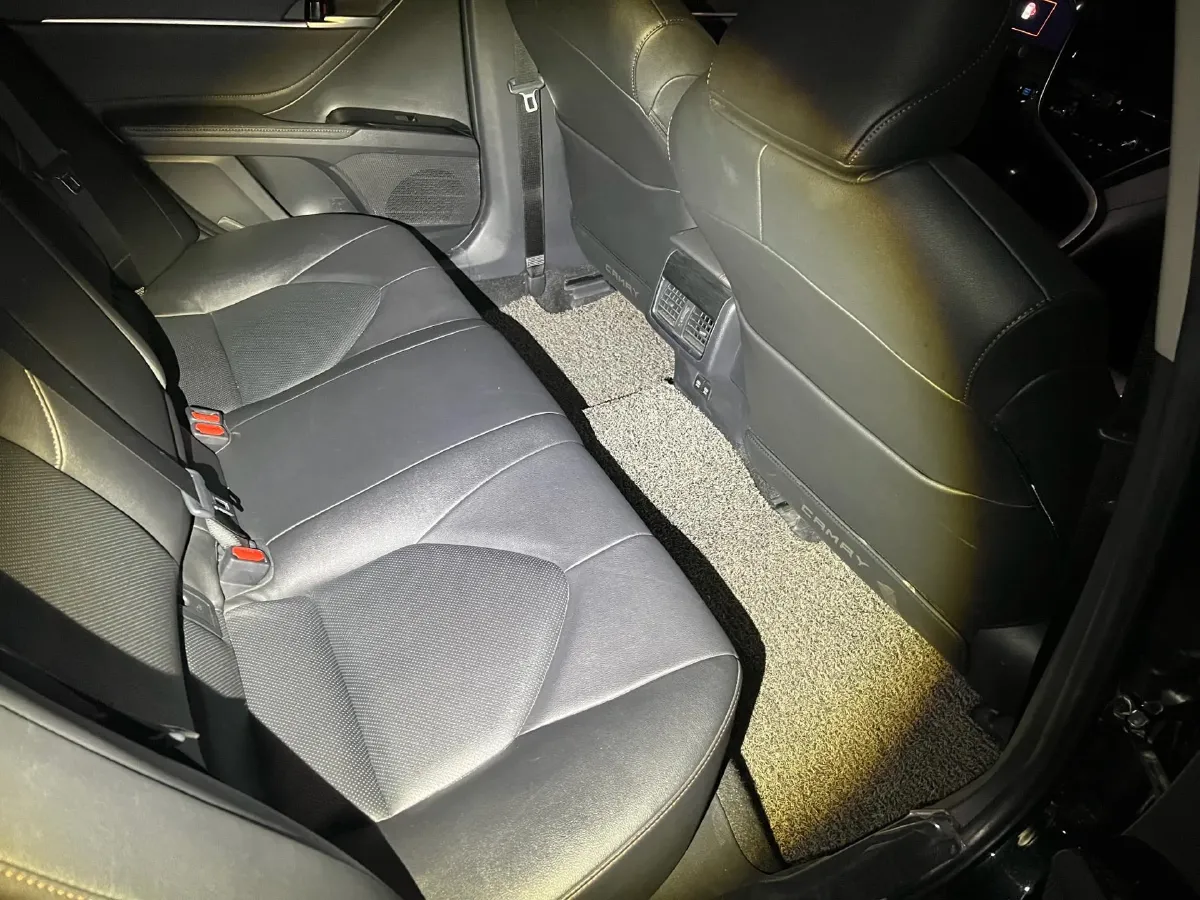 2021 Toyota Camry 2.5L 209HP L4 8AT,autocango,china used car exporter,china ev exporter,chinese used car exporter,chinese used ev exporter