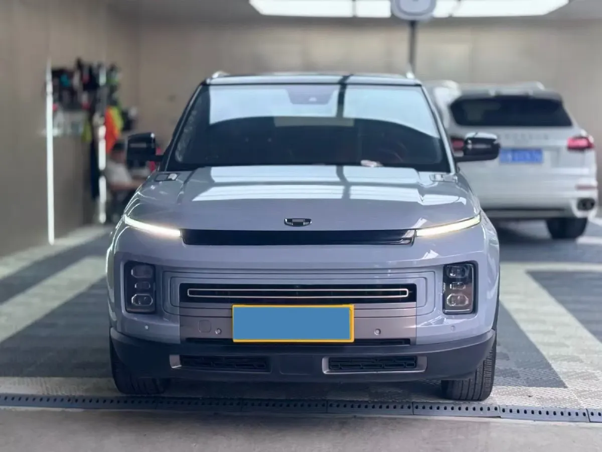 2020 Geely ICON 1.5T 177HP L3 7DCT,autocango,china used car exporter,china ev exporter,chinese used car exporter,chinese used ev exporter