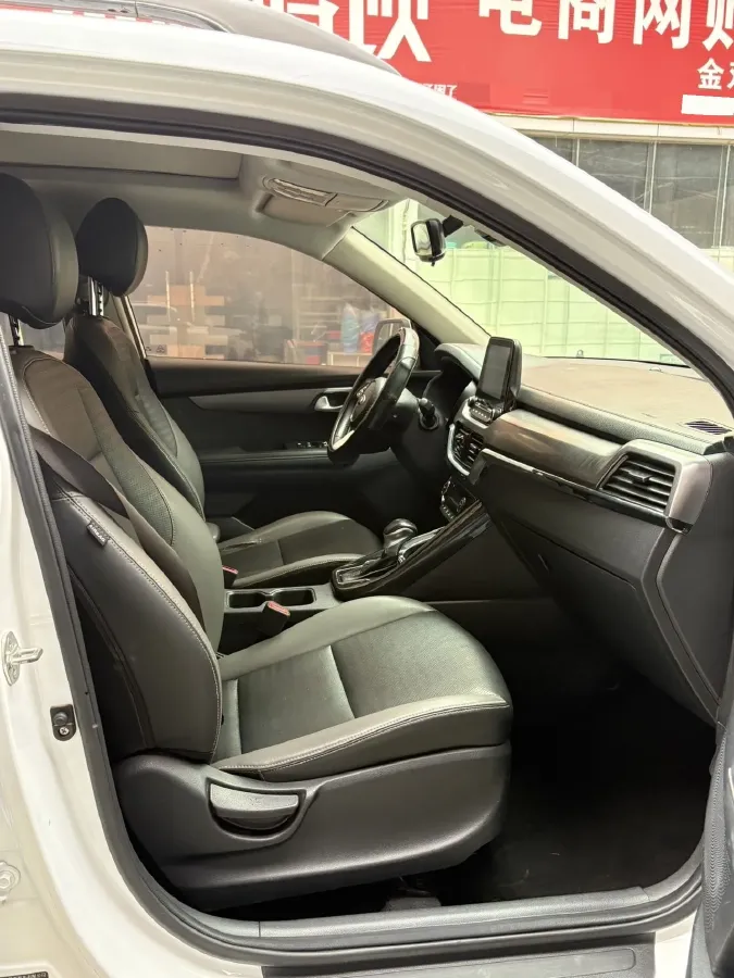 2018 Kia Sportage R 2.0L 160HP L4 6AT,autocango,china used car exporter,china ev exporter,chinese used car exporter,chinese used ev exporter