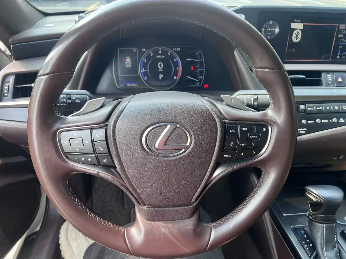 2020 Lexus ES 2.0L 173HP L4 CVT,autocango,china used car exporter,china ev exporter,chinese used car exporter,chinese used ev exporter