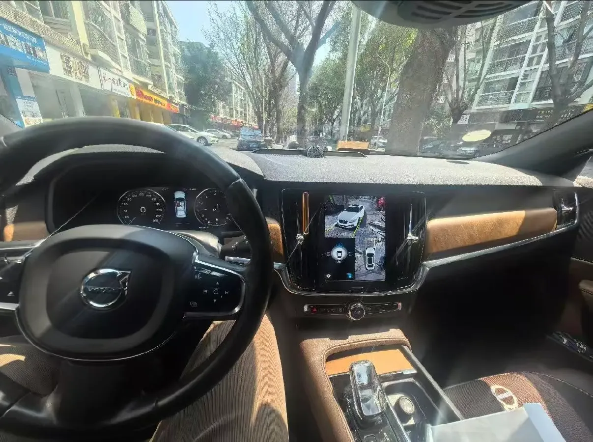 2021 Volvo S90 2.0T 250HP L4 8AT,autocango,china used car exporter,china ev exporter,chinese used car exporter,chinese used ev exporter