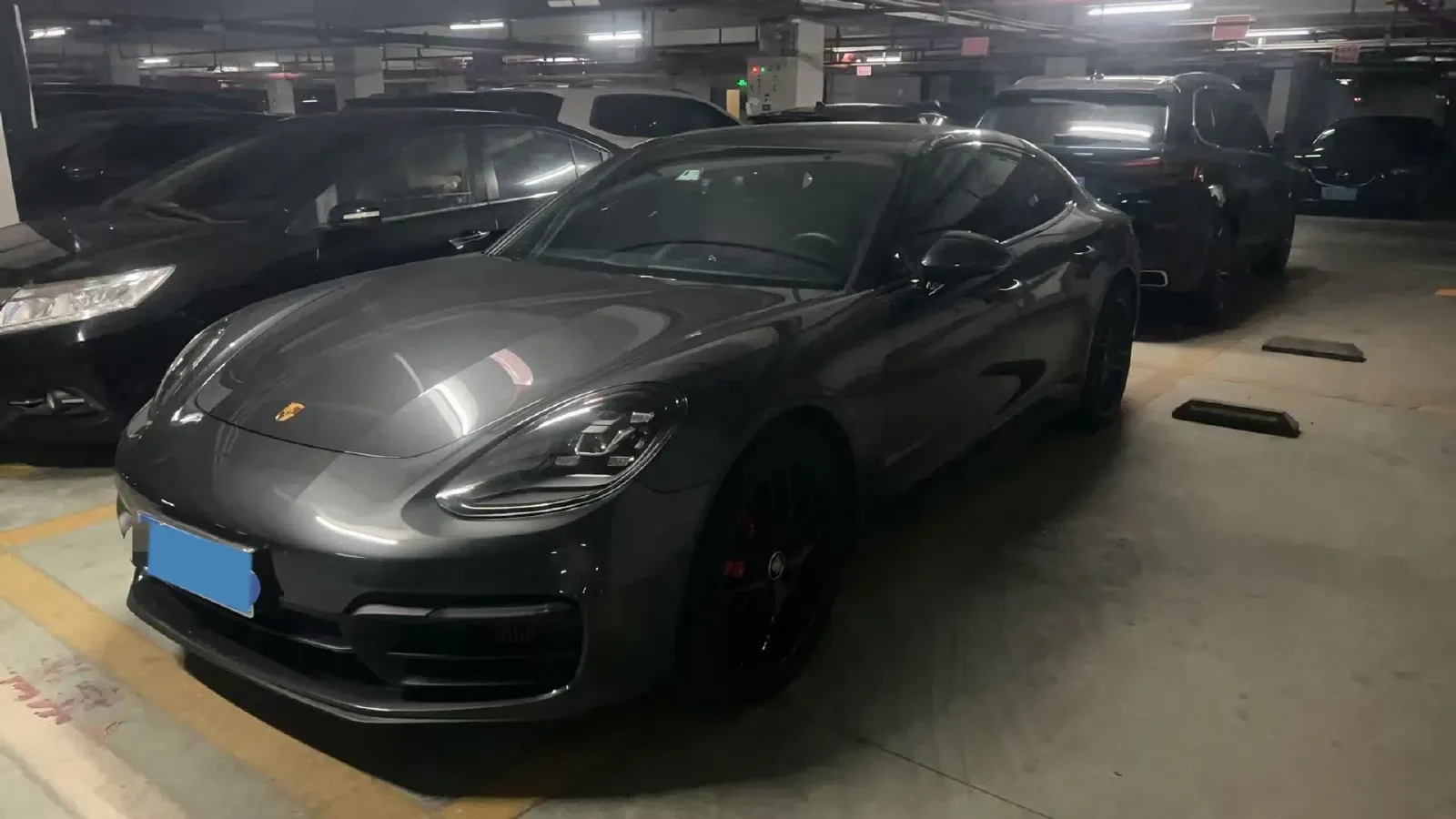 2023 Porsche Panamera 2.9T 330HP V6 8DCT,autocango,china used car exporter,china ev exporter,chinese used car exporter,chinese used ev exporter