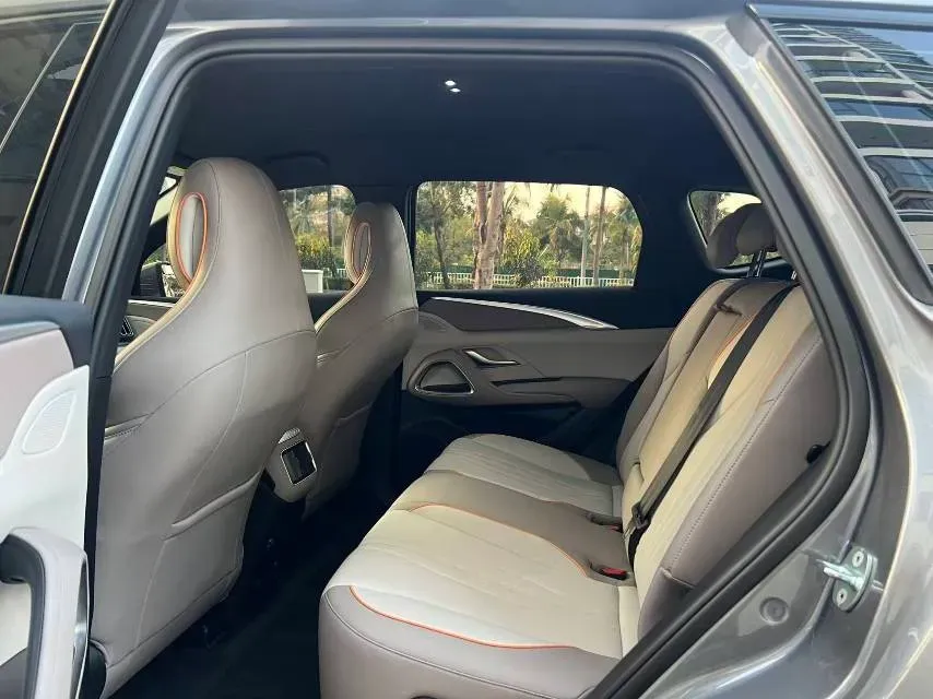 2024 BYD Song Pro 1.5L 110HP L4 E-CVT PHEV 12.9KWH,autocango,china used car exporter,china ev exporter,chinese used car exporter,chinese used ev exporter