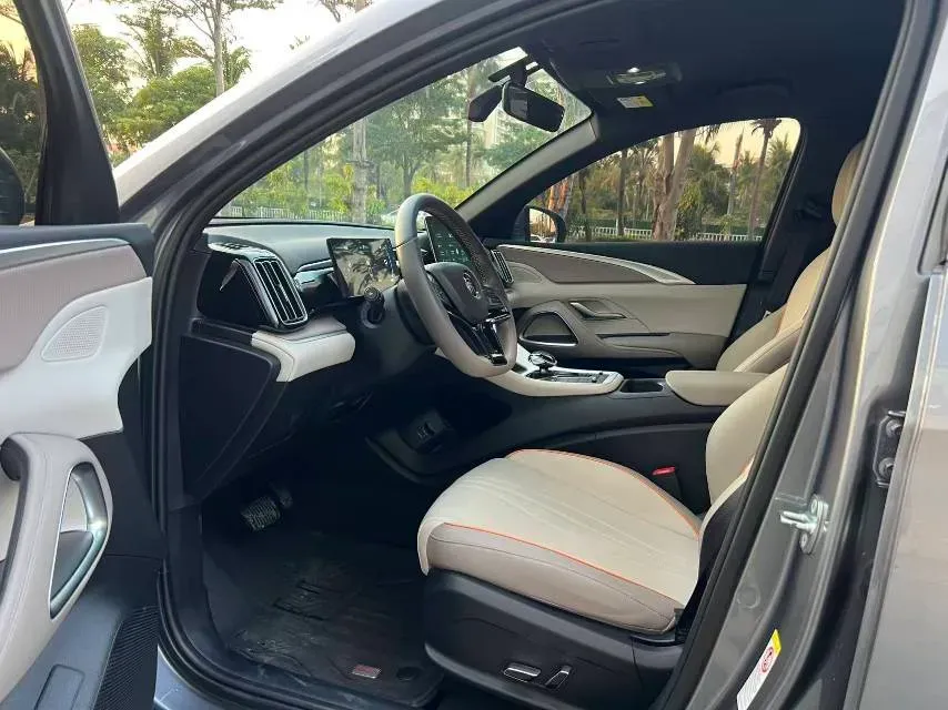 2024 BYD Song Pro 1.5L 110HP L4 E-CVT PHEV 12.9KWH,autocango,china used car exporter,china ev exporter,chinese used car exporter,chinese used ev exporter