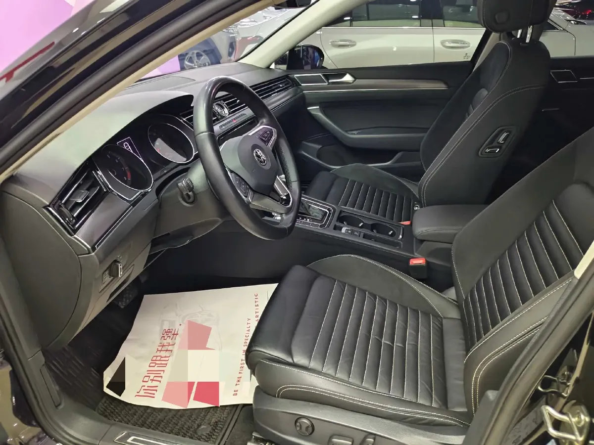 2020 Volkswagen Magotan 2.0T 186HP L4 7DCT,autocango,china used car exporter,china ev exporter,chinese used car exporter,chinese used ev exporter